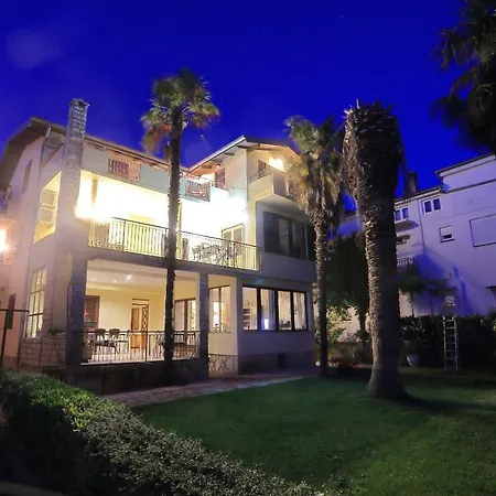 Pansion Marta 3* 比比涅