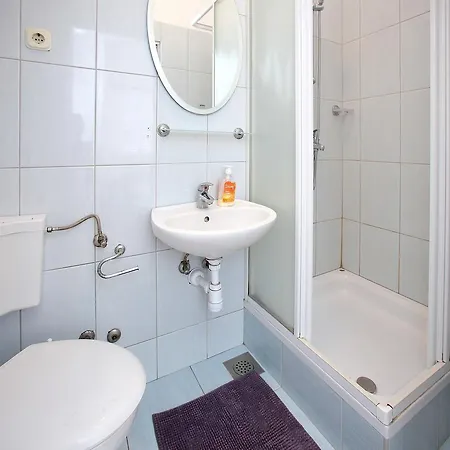 Maison d'hôtes Pansion Marta Bibinje