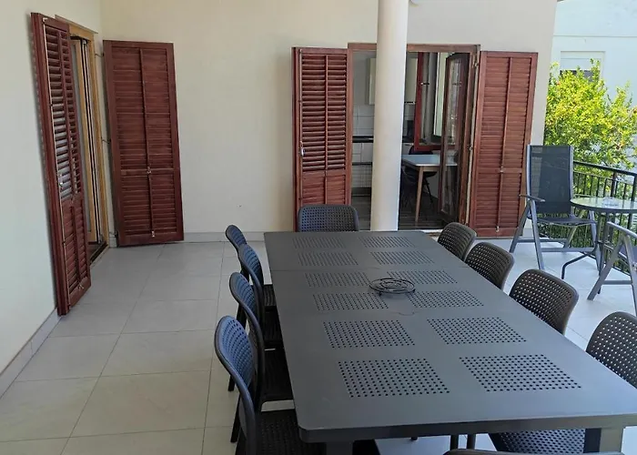 Pansion Marta Guest house