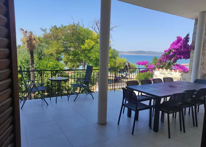 Πανσιόν Pansion Marta