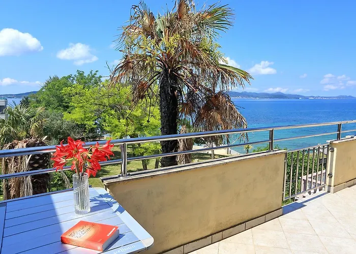 Pansion Marta Guest house Bibinje