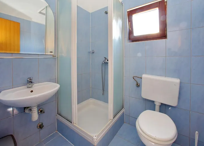 Pansion Marta Πανσιόν