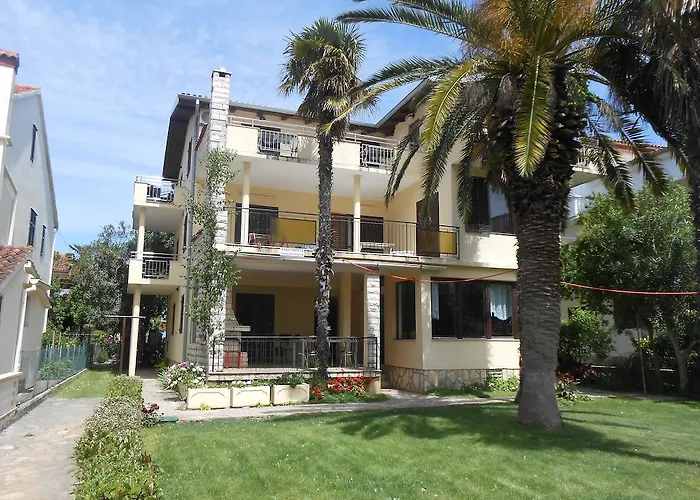 Pansion Marta 3* Bibinje