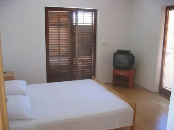 Pansion Marta 3*
