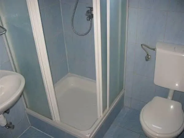 Pansion Marta ביבינייה