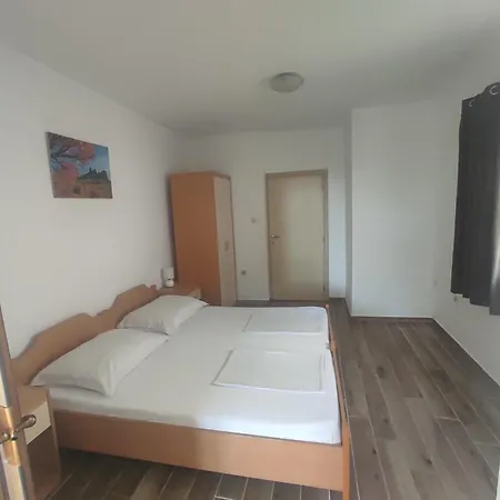 Affittacamere Pansion Marta Bibinje