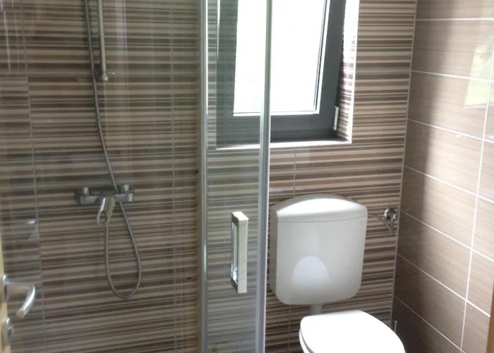 ゲストハウス Pansion Marta 3*